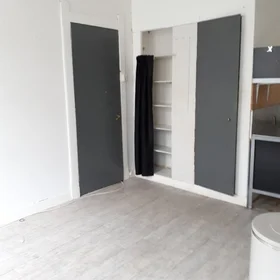 Quarto privado em Anna Paulownastraat, imagem 3 de 7