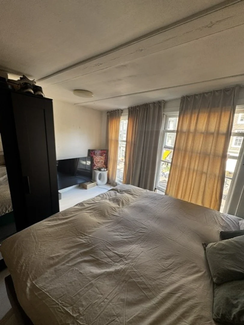 Studentenfreundliches Zimmer in  mit modernen Annehmlichkeiten