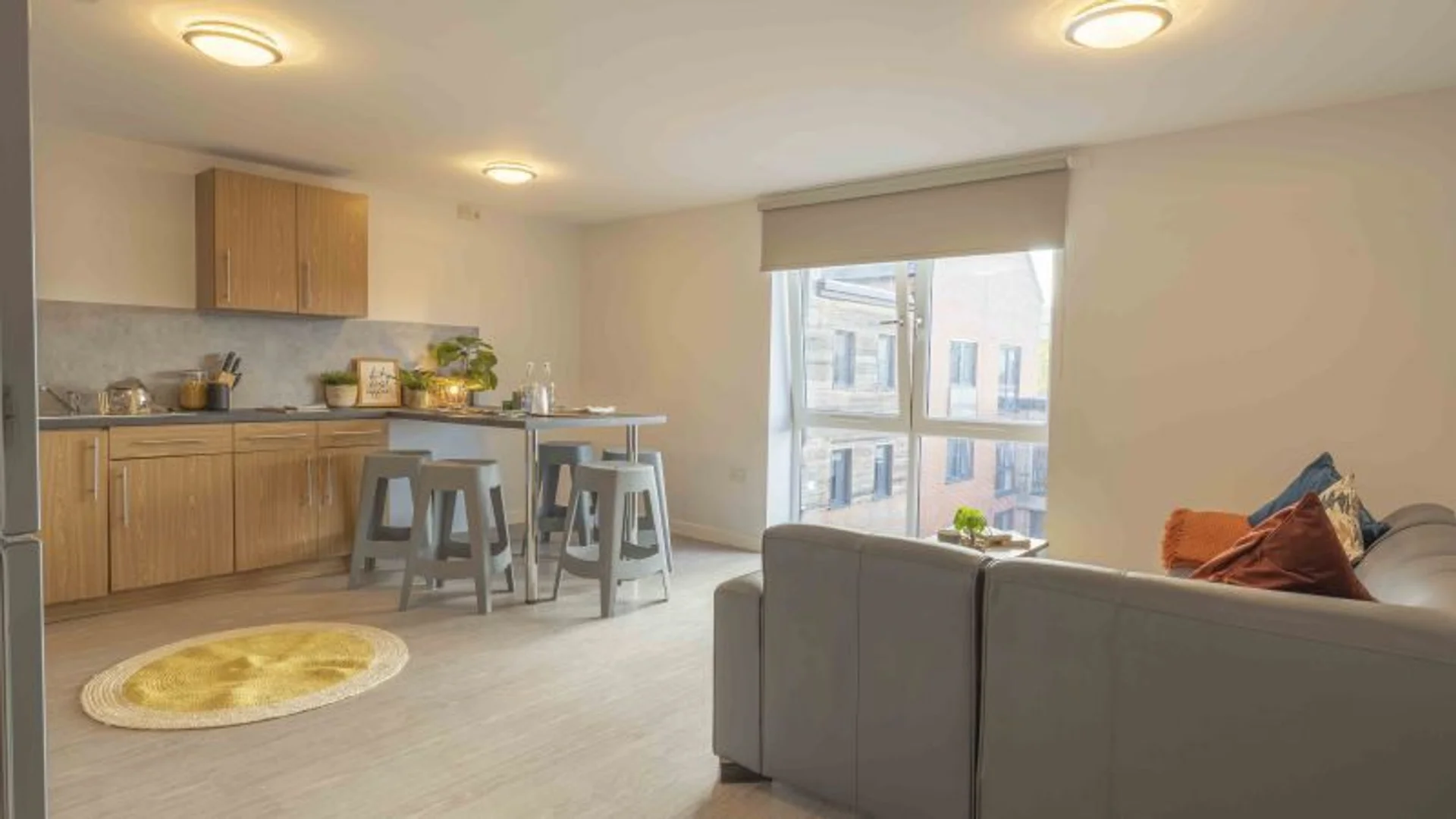 Habitación acogedora para estudiantes disponible en 