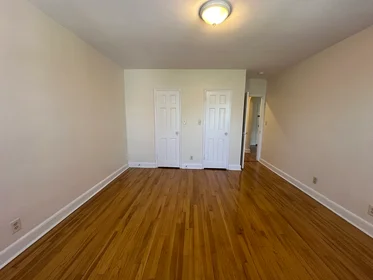 Dairenin tamamı Ikamet yerinde konumu 24, Concord Ave., Unit 308, Harvard Square, Cambridge, MA, 02138, 17 22 görüntüsü