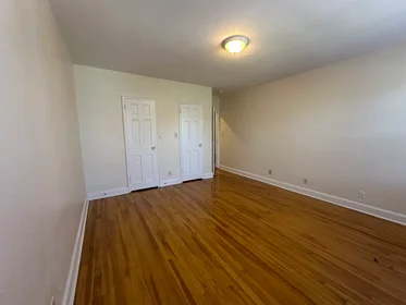 Dairenin tamamı Ikamet yerinde konumu 24, Concord Ave., Unit 308, Harvard Square, Cambridge, MA, 02138, 18 22 görüntüsü