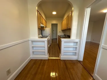 Dairenin tamamı Ikamet yerinde konumu 24, Concord Ave., Unit 308, Harvard Square, Cambridge, MA, 02138, 6 22 görüntüsü