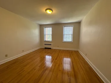 Dairenin tamamı Ikamet yerinde konumu 24, Concord Ave., Unit 308, Harvard Square, Cambridge, MA, 02138, 7 22 görüntüsü