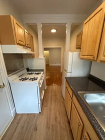 Dairenin tamamı Ikamet yerinde konumu 1, Craigie, Unit 4, Harvard Square, Cambridge, MA, 02138, 15 18 görüntüsü