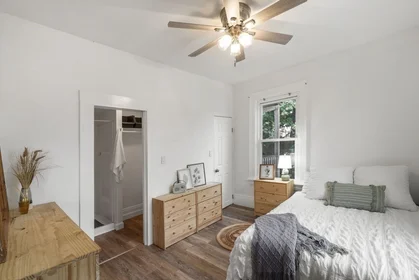 Logement entier en résidence à 928, Dorchester Ave., Unit 12, Dorchester, Boston, MA, 02125, image 13 de 17