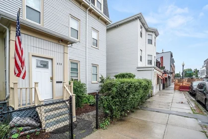Logement entier en résidence à 928, Dorchester Ave., Unit 12, Dorchester, Boston, MA, 02125, image 4 de 17