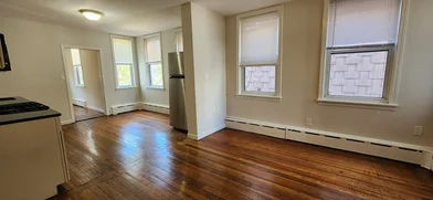 Logement entier en résidence à 191, Maverick, Unit 2R, East Boston, Boston, MA, 02128, image 12 de 17