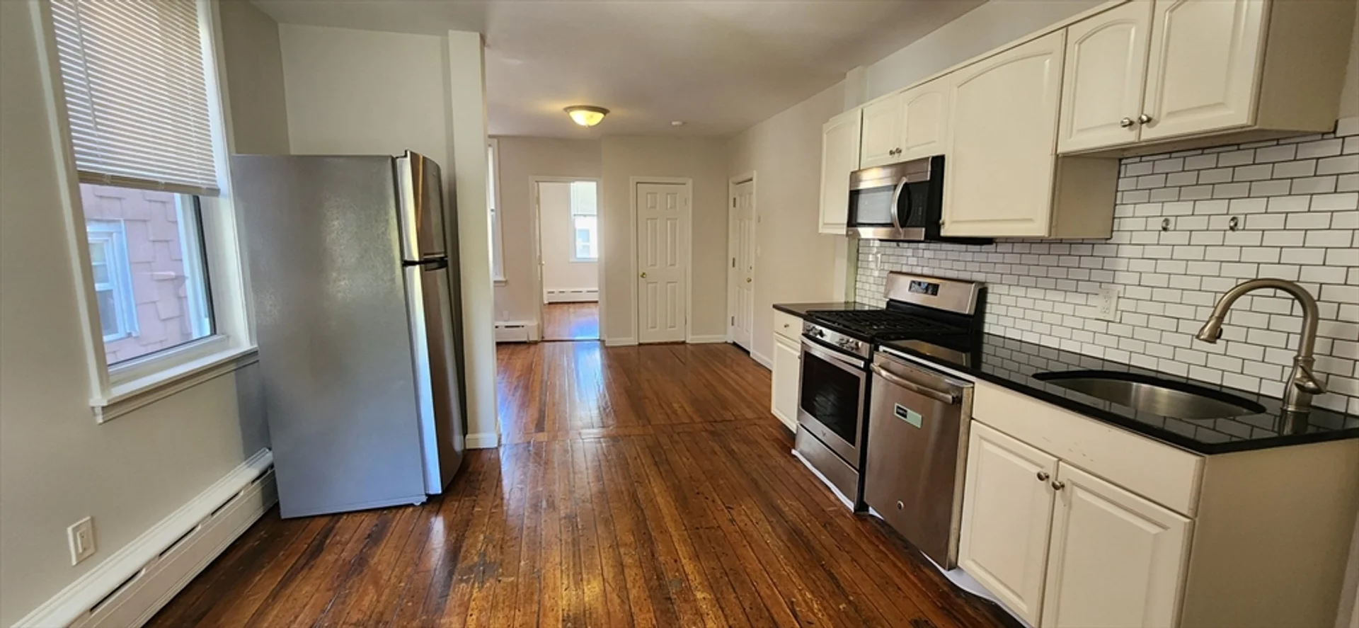 191, Maverick, Unit 2R, East Boston, Boston, MA, 02128