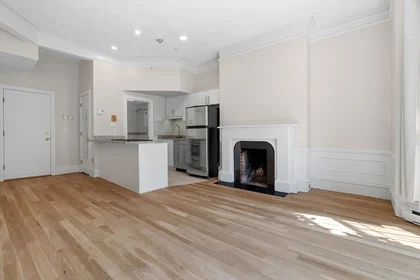 Studio en résidence à 389, Beacon St., Unit 4A, Back Bay, Boston, MA, 02116, image 12 de 14