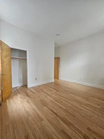 Logement entier en résidence à 76, West Cottage, Unit 1, Dorchester, Boston, MA, 02125, image 5 de 17