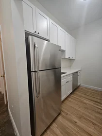 Logement entier en résidence à 76, West Cottage, Unit 1, Dorchester, Boston, MA, 02125, image 6 de 17
