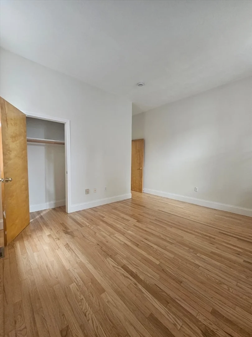 76, West Cottage, Unit 1, Dorchester, Boston, MA, 02125