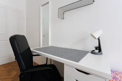 Privatzimmer in der Laxenburger Straße, Favoriten, bild 1 von 8