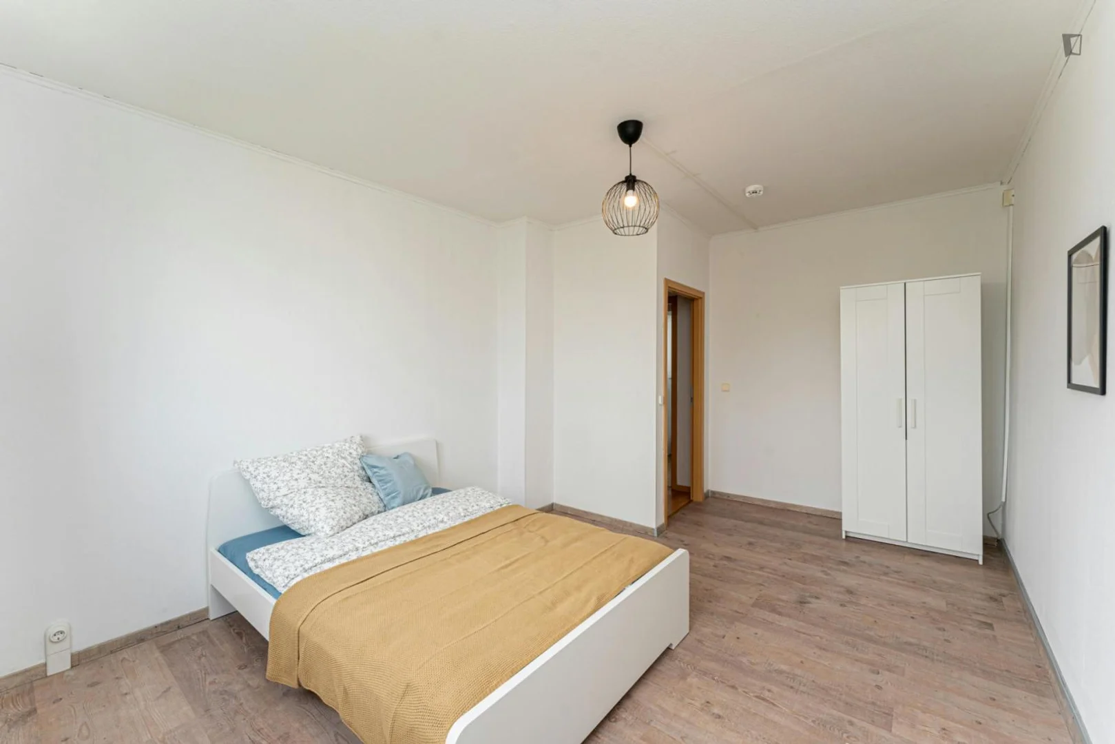 Habitación en apartamento estudiantil en alquiler en , completamente amueblado