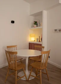Entire apartment at Place des Augustines 6, image 8 of 19