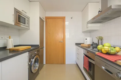 Entire apartment at Calle Héroe de Sostoa 12, image 17 of 49