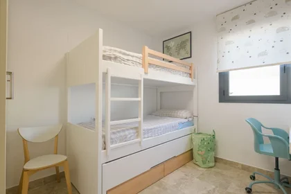 Entire apartment at Calle Héroe de Sostoa 12, image 26 of 49