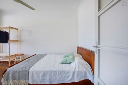 Stanza privata in Penha de França - Avenida General Roçadas, 1.º Esquerdo, immagine 39 di 45
