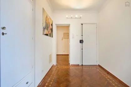 Stanza privata in Penha de França - Avenida General Roçadas, 1.º Esquerdo, immagine 17 di 44