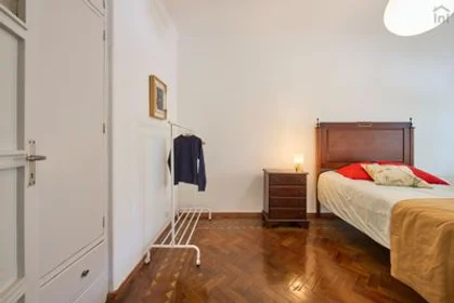 Stanza privata in Penha de França - Avenida General Roçadas, 1.º Esquerdo, immagine 38 di 44