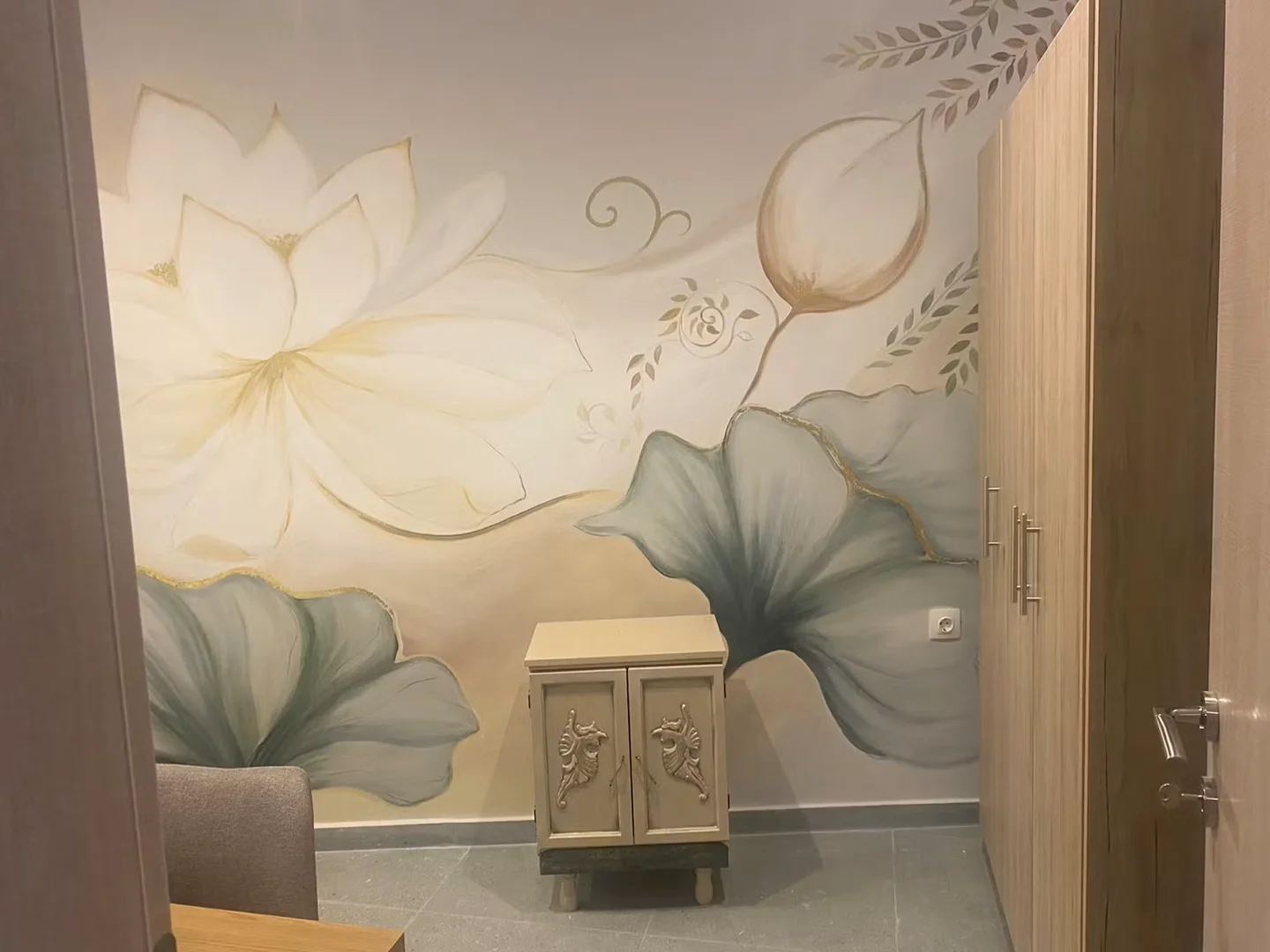 Quarto de estudante em  com área de estudo e instalações partilhadas