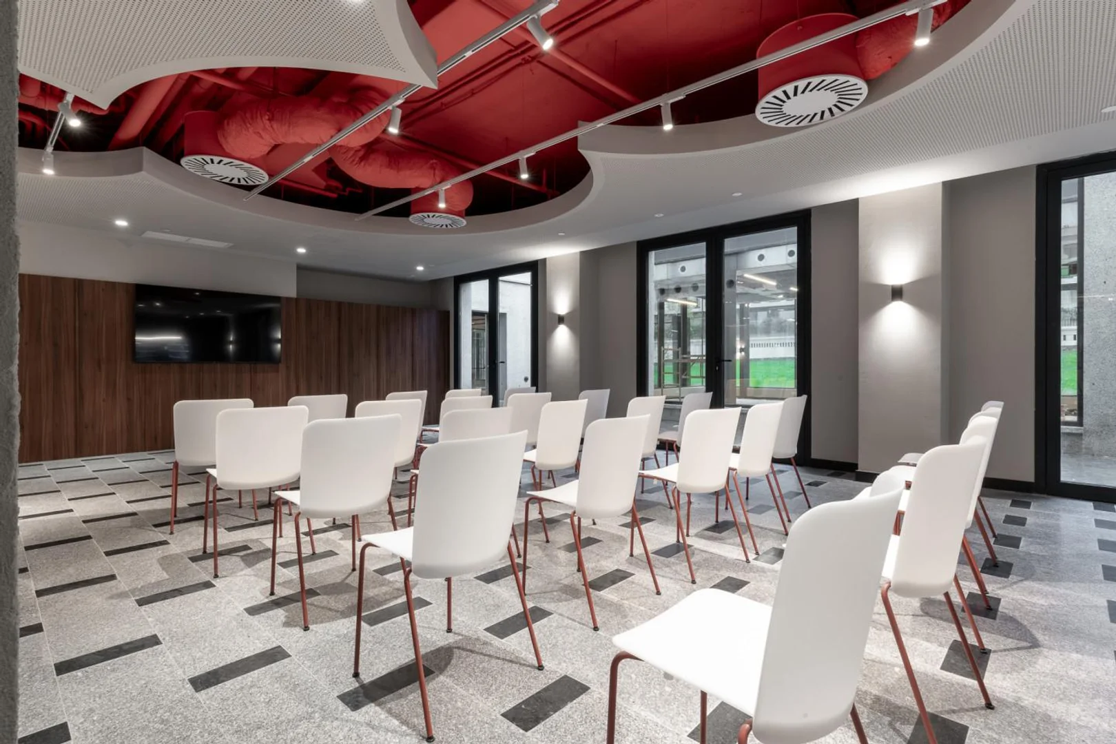 'da üniversiteye kolay erişime sahip aydınlık ve havadar öğrenci odası