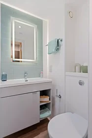 Chambre privée à Victoria Cross Road, image 17 de 26