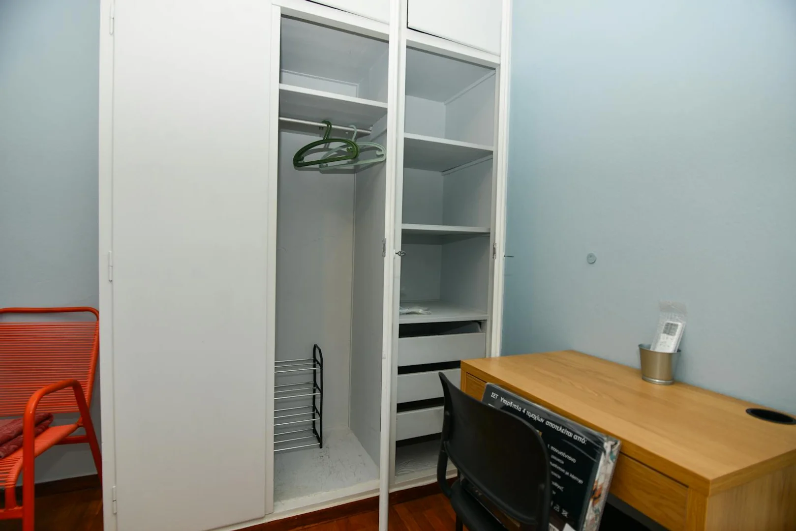 Helles und luftiges Studentenzimmer mit einfachem Zugang zur Universität in 