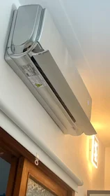 Stanza privata in Calle Conde Albrit, San Antonio, immagine 4 di 10
