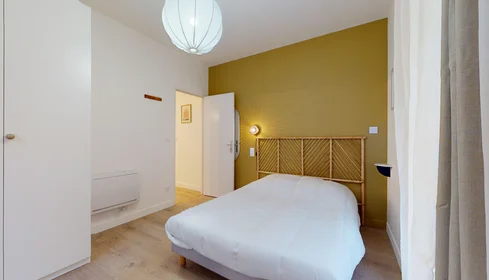 Quarto privado em 5 Passage David Belugou, imagem 13 de 20