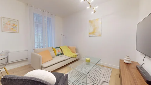 Quarto privado em 5 Passage David Belugou, imagem 4 de 20