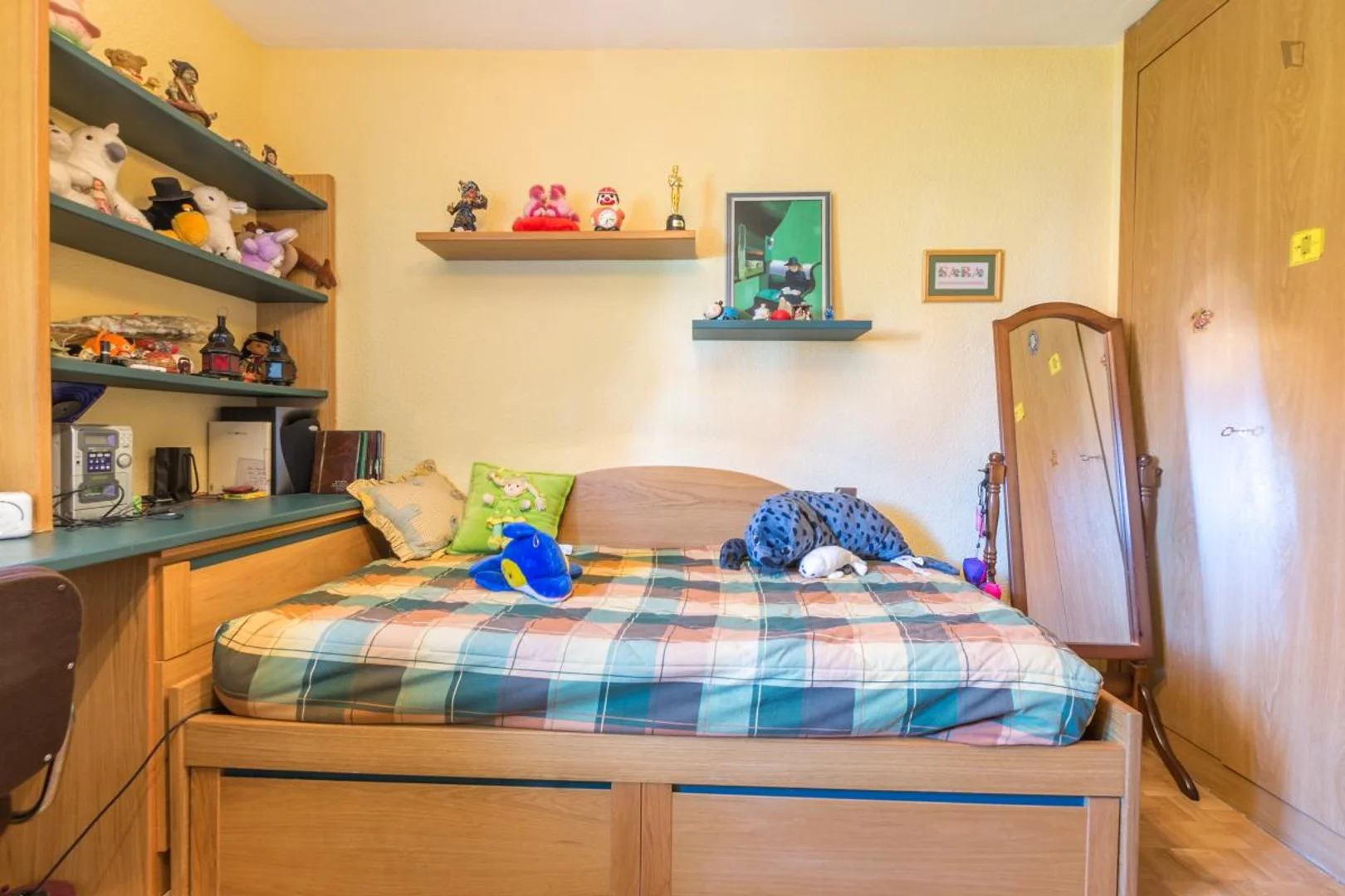 Chambre d'étudiant économique avec emplacement pratique dans 