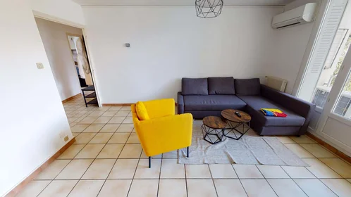 Prywatny pokój 85 Av. de la Mogne, 38400 Saint-Martin-d'Hères, France, obraz 16 18