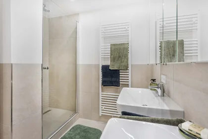 Özel oda konumu Harthauser Str. 83, 81545 München, Germania, 14 25 görüntüsü