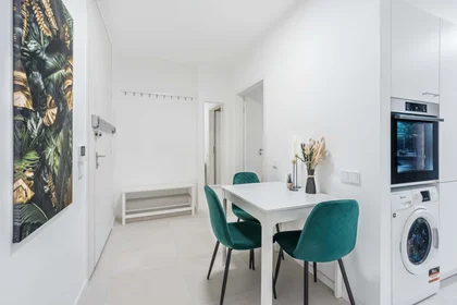 Özel oda konumu Harthauser Str. 83, 81545 München, Germania, 18 25 görüntüsü