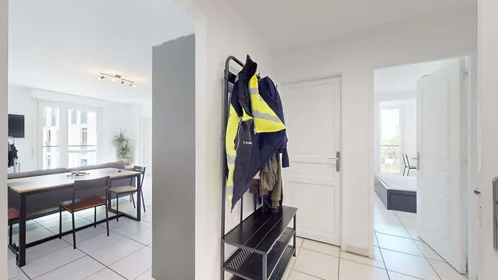 Habitación privada en Tour B8, 275 Rte de Seysses, 31100 Toulouse, France, imagen 15 de 17