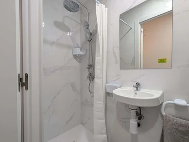 Habitación privada en C. de Tucán, 11, bajo, 1, Carabanchel, 28025 Madrid, Spain, imagen 2 de 15