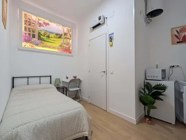 Habitación privada en C. de Tucán, 11, bajo, 1, Carabanchel, 28025 Madrid, Spain, imagen 7 de 15