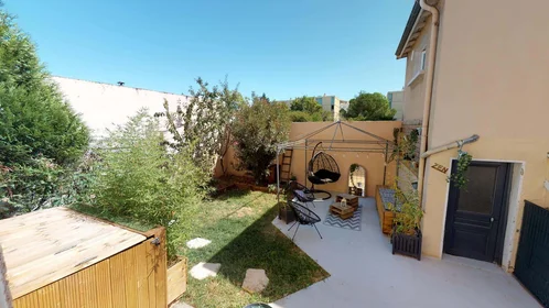 Privatzimmer in der 11 Rue Jules Cambon, 69008 Lyon, France, bild 16 von 25
