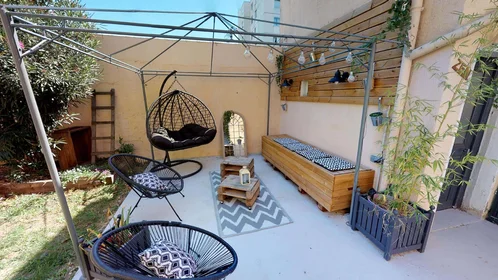 Privatzimmer in der 11 Rue Jules Cambon, 69008 Lyon, France, bild 4 von 25