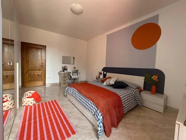 Özel oda konumu Via del Brolo, 34, 25136 Brescia BS, Italy, 2 28 görüntüsü