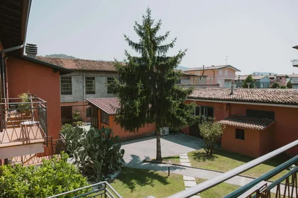 Özel oda konumu Via del Brolo, 34, 25136 Brescia BS, Italy, 21 26 görüntüsü