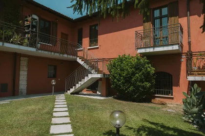 Özel oda konumu Via del Brolo, 34, 25136 Brescia BS, Italy, 23 26 görüntüsü