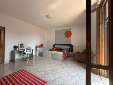 Özel oda konumu Via del Brolo, 34, 25136 Brescia BS, Italy, 4 30 görüntüsü