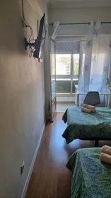 Quarto privado em Av. Grão Vasco, Lisboa, Portugal, imagem 20 de 21