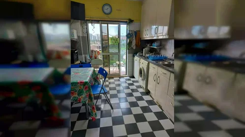 Quarto privado em R. António Albino Machado, Lisboa, Portugal, imagem 5 de 18