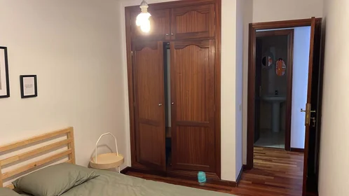 Quarto privado em C. García Tello, 12, 35001 Las Palmas de Gran Canaria, Las Palmas, España, imagem 2 de 12