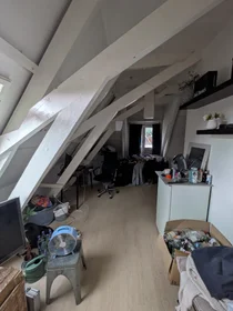 Quarto privado em Korenstraat, imagem 2 de 6