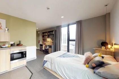 Habitación privada en residencia en 110 St James Rd, Glasgow G4 0PS, United Kingdom, imagen 6 de 33