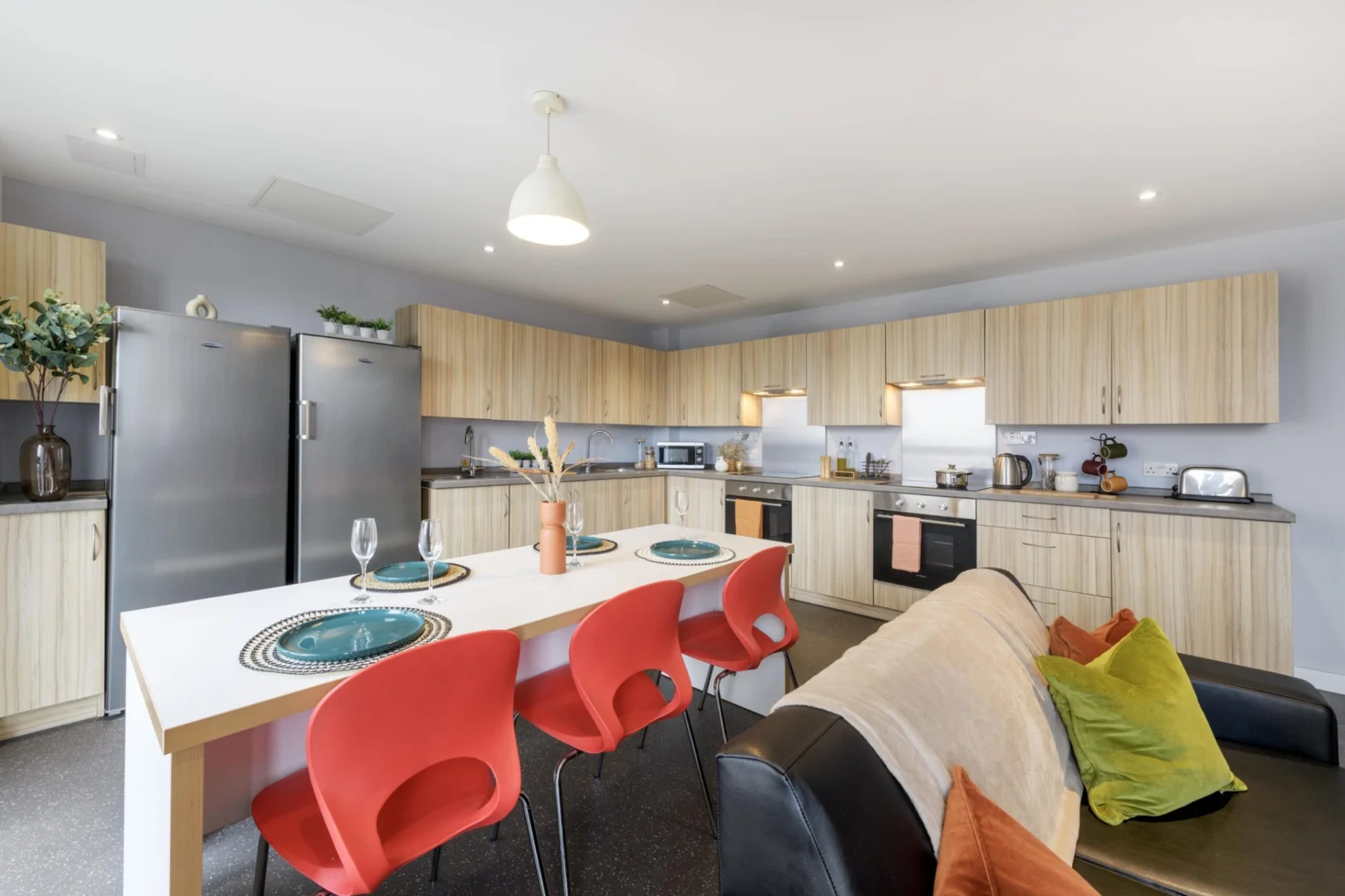 Habitación acogedora para estudiantes disponible en 